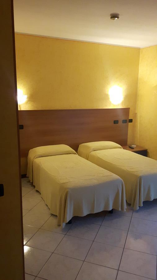 Hotel Armida Castenedolo المظهر الخارجي الصورة